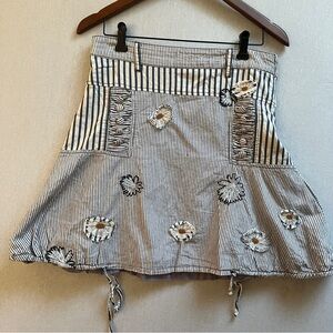 Desigual Blue White Striped Floral Embroidered Mini Skirt Sz 6